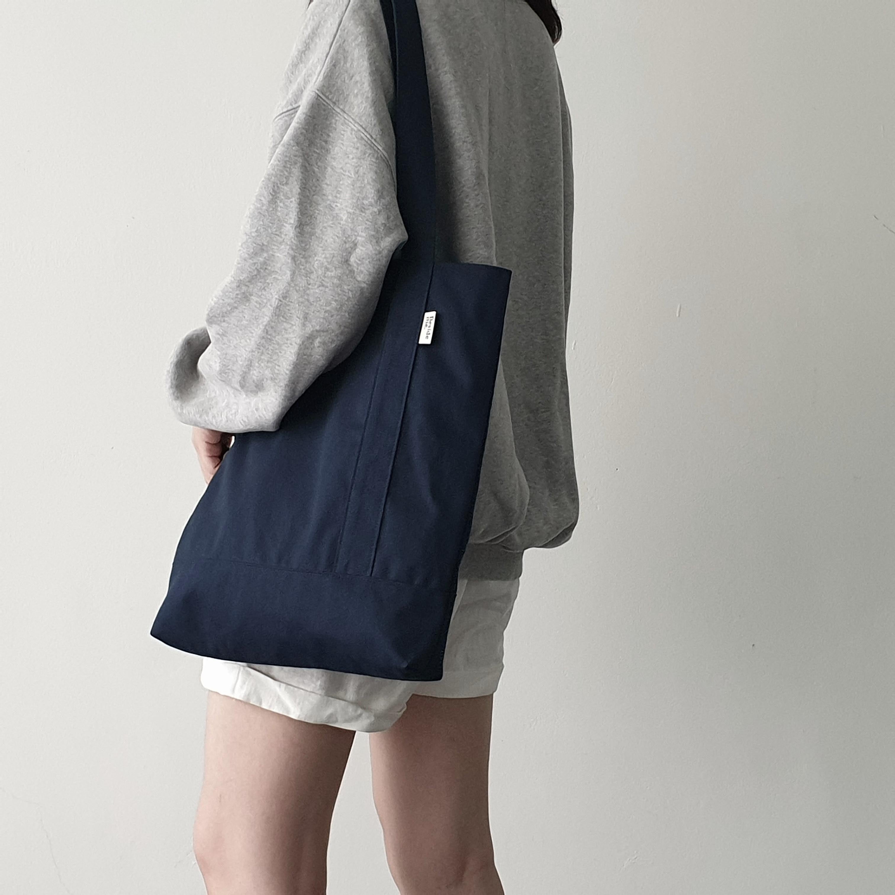 Twill simple line bag - deep navy