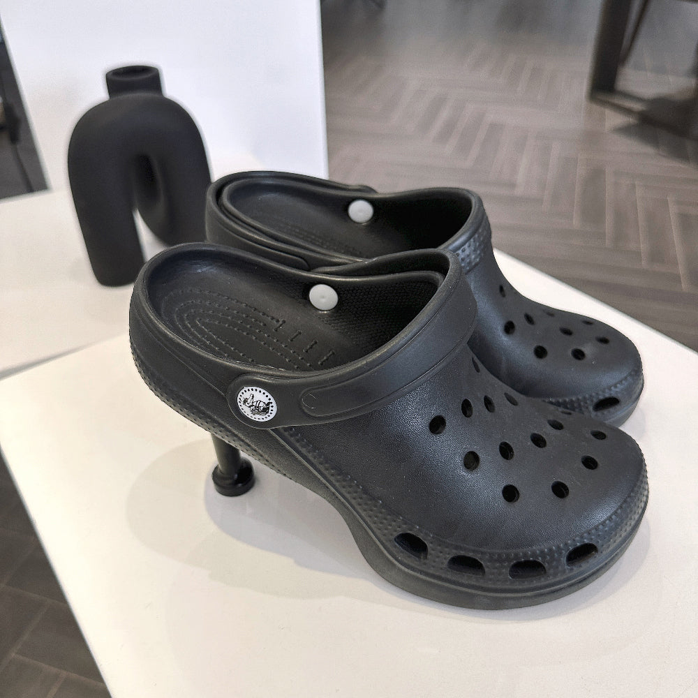 B crocs heel