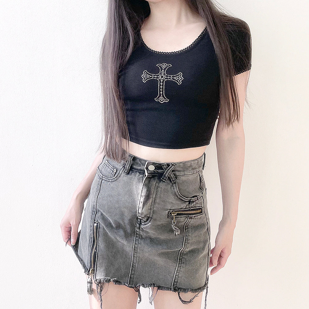 Sparkling Cubic Lace Crop T-Shirt (Black)