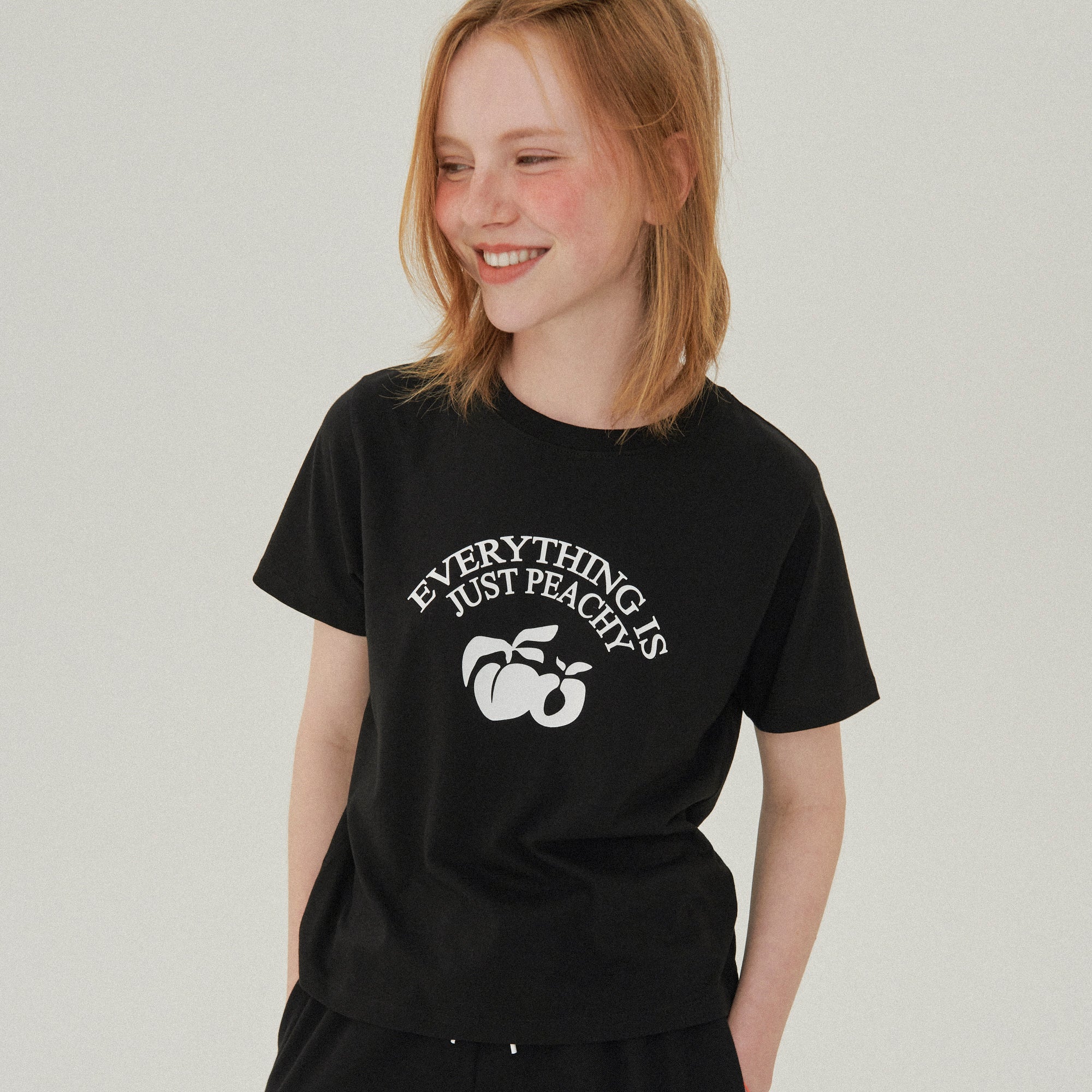 EVERYTHING IS GRAPHIC T-SHIRT_BLACK