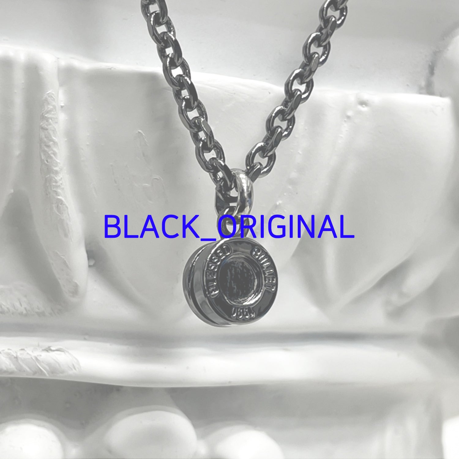 Bullet Back Necklace_black