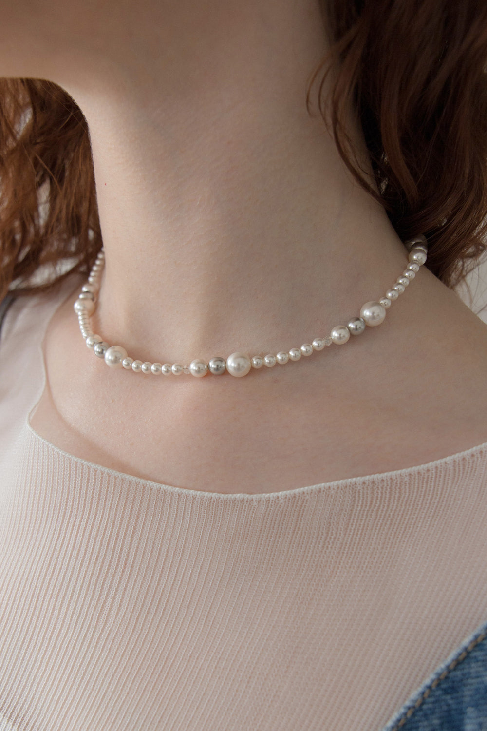 Spring waltz pearl surgical necklace