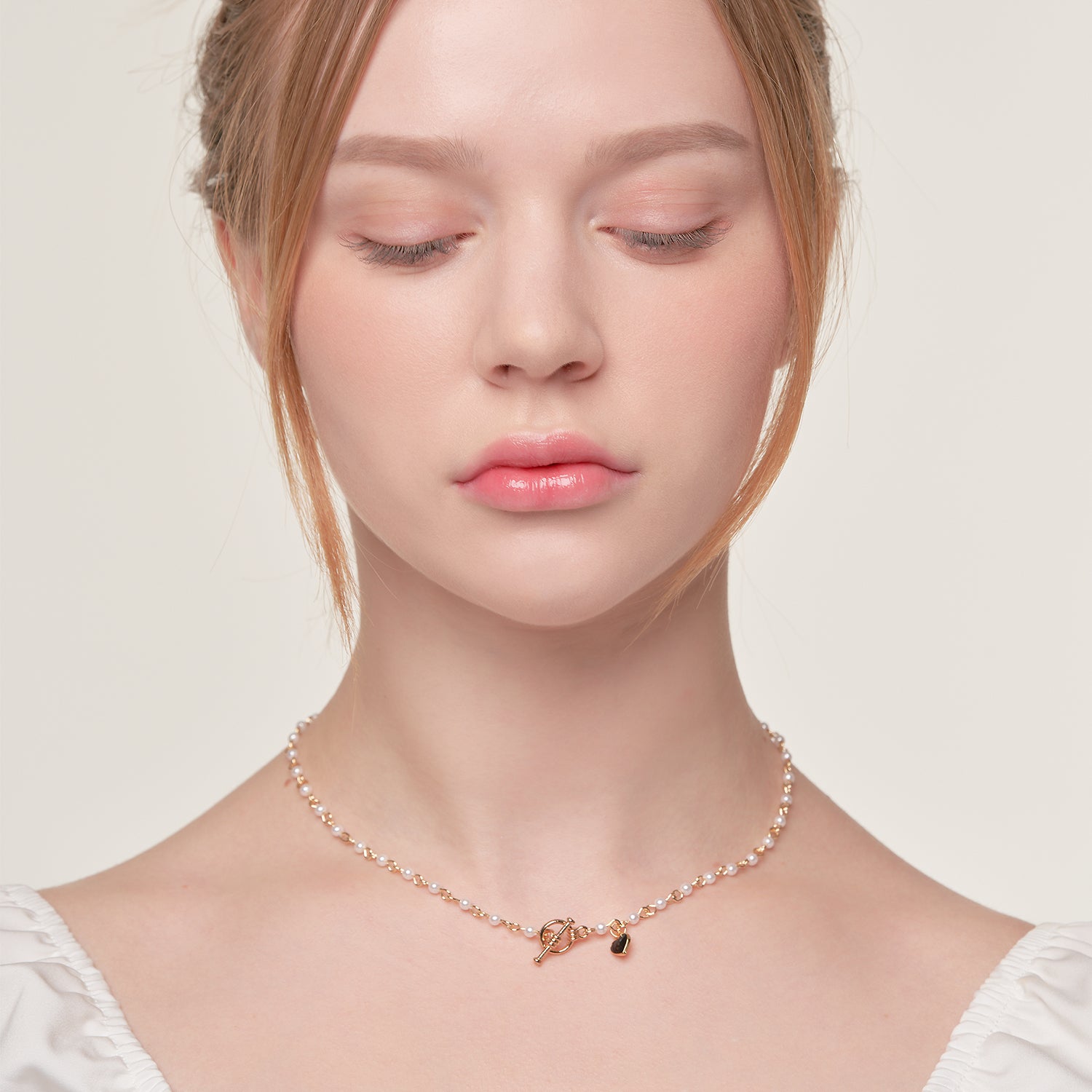 HEART TOGGLE PEARLS CHOKER