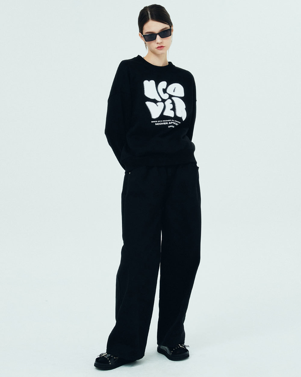 POINTAGE LOGO SWEATSHIRT-BLACK