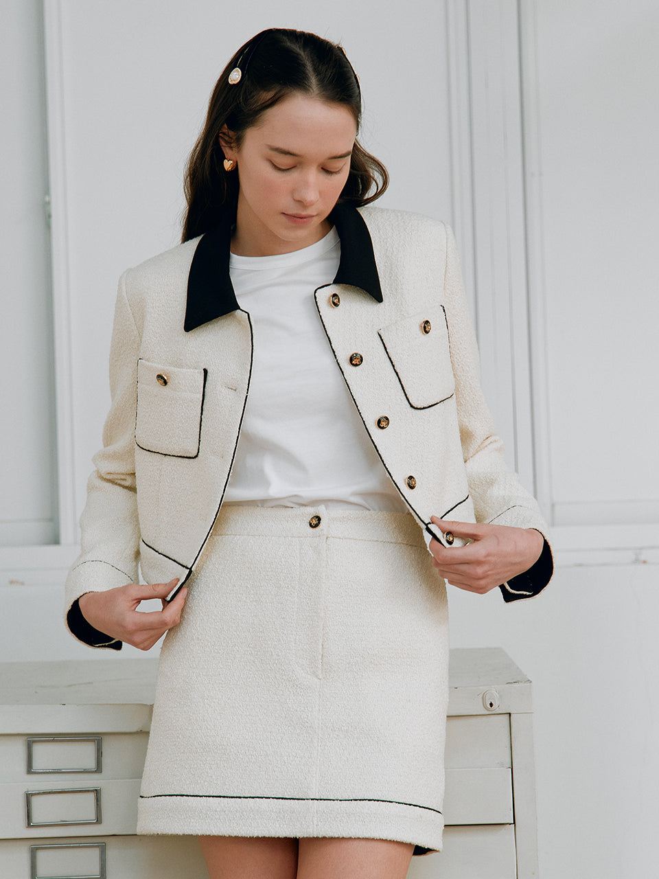 LINE CROP TWEED JACKET IVORY