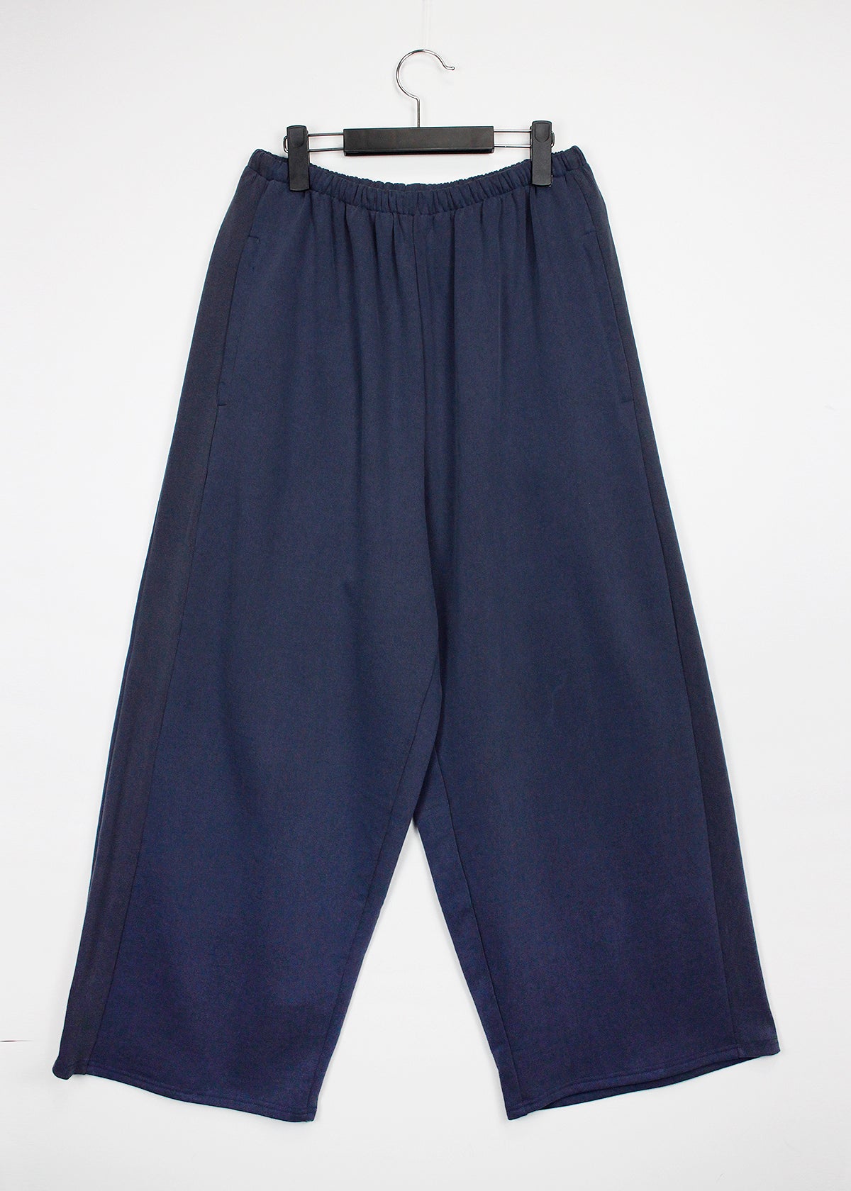 Must wide training pants (2color)