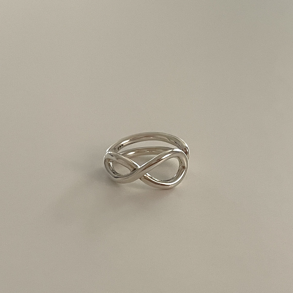 knots baby ring