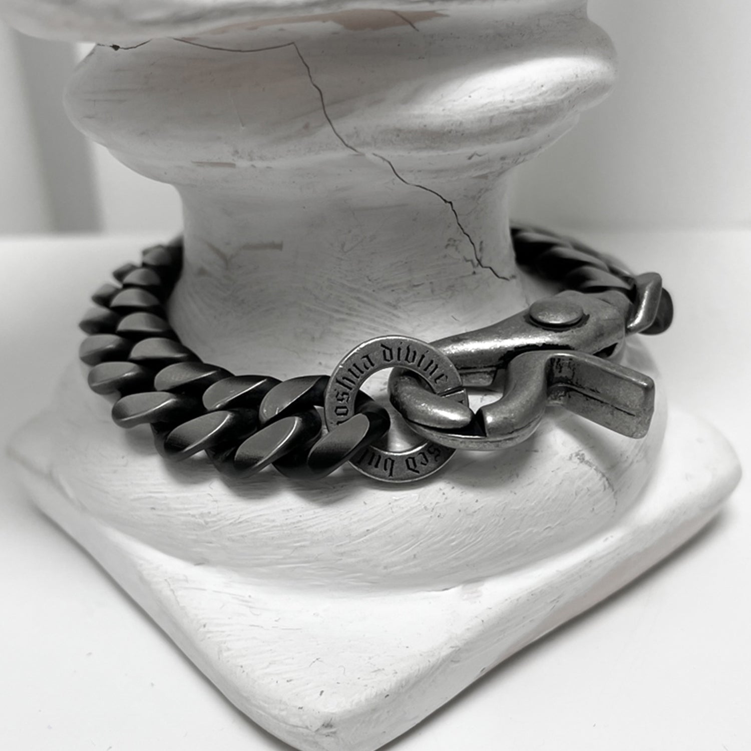 [BLESSEDBULLET]black line CURVE chain bracele_10mm