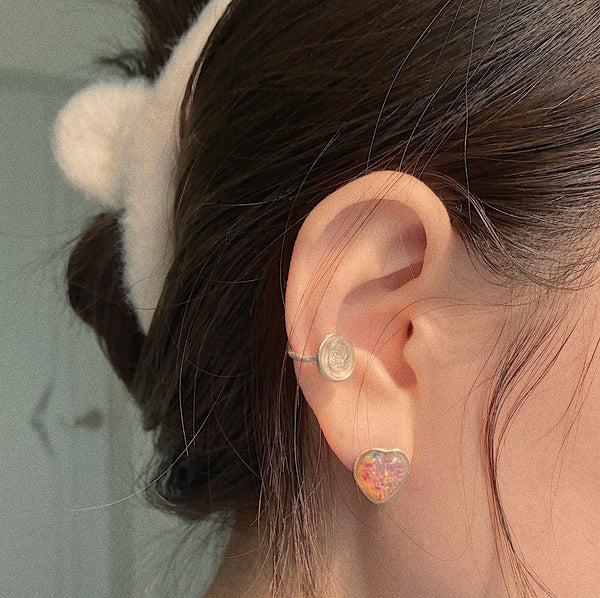 Frost rose earcuff