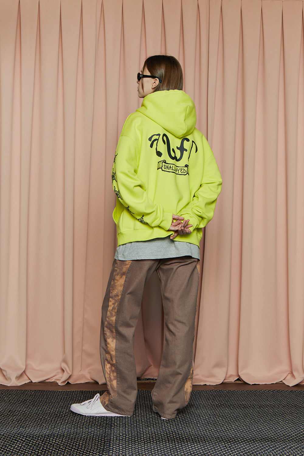 STAR ZIP-UP HOODIE / LIME YELLOW