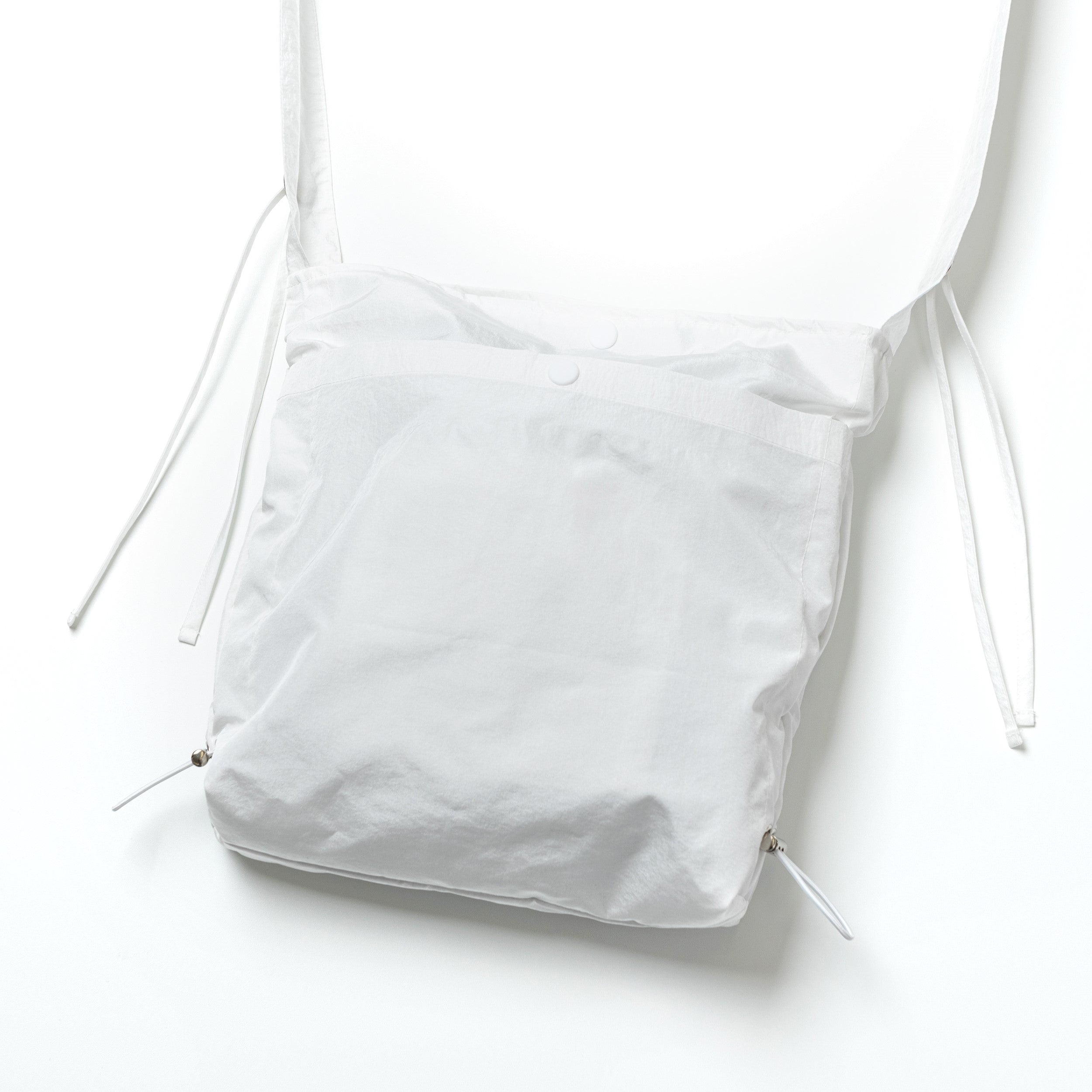 NYLON SHIRRING CROSS BAG(WHITE)