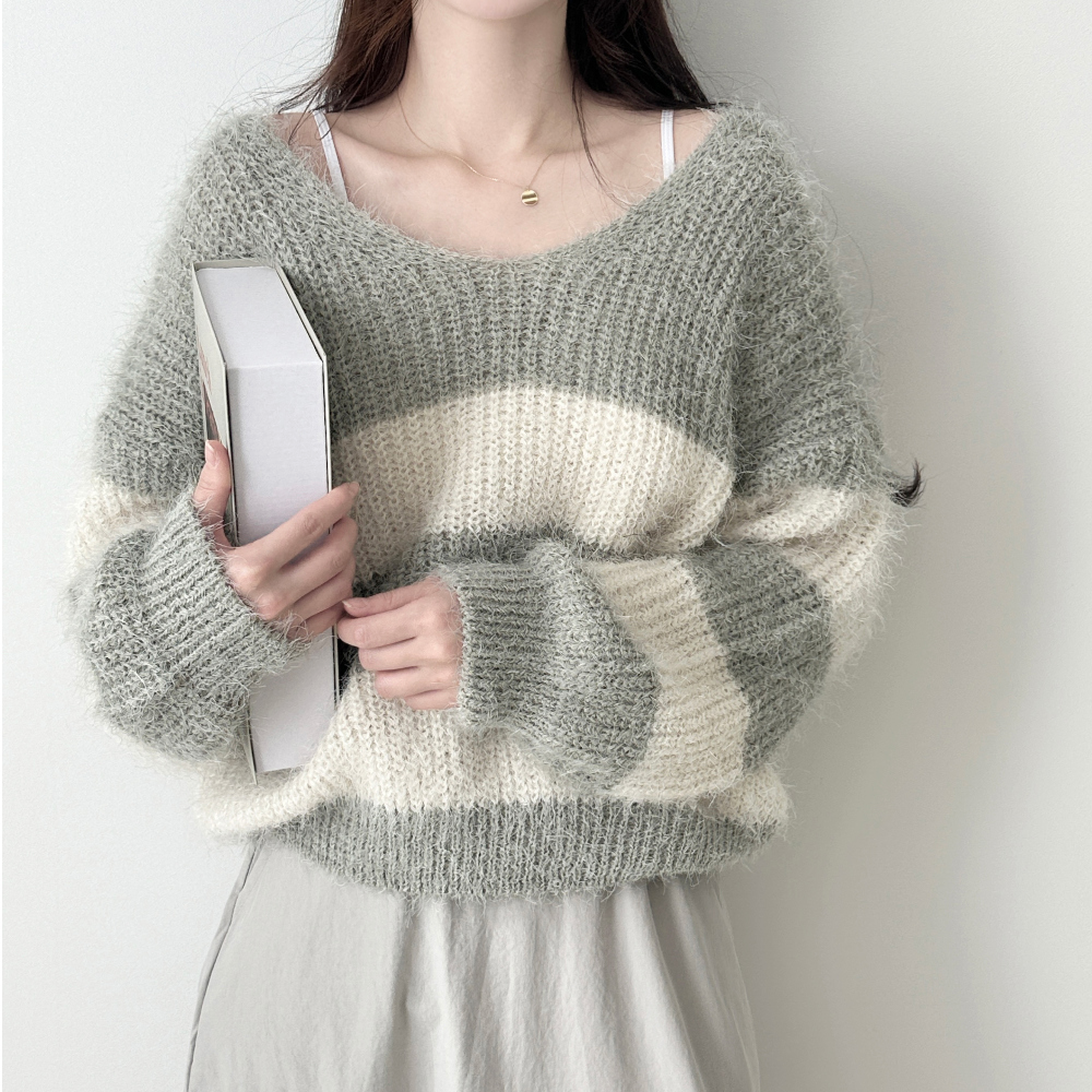 Sheath Stripe Off Shoulder Knitwear