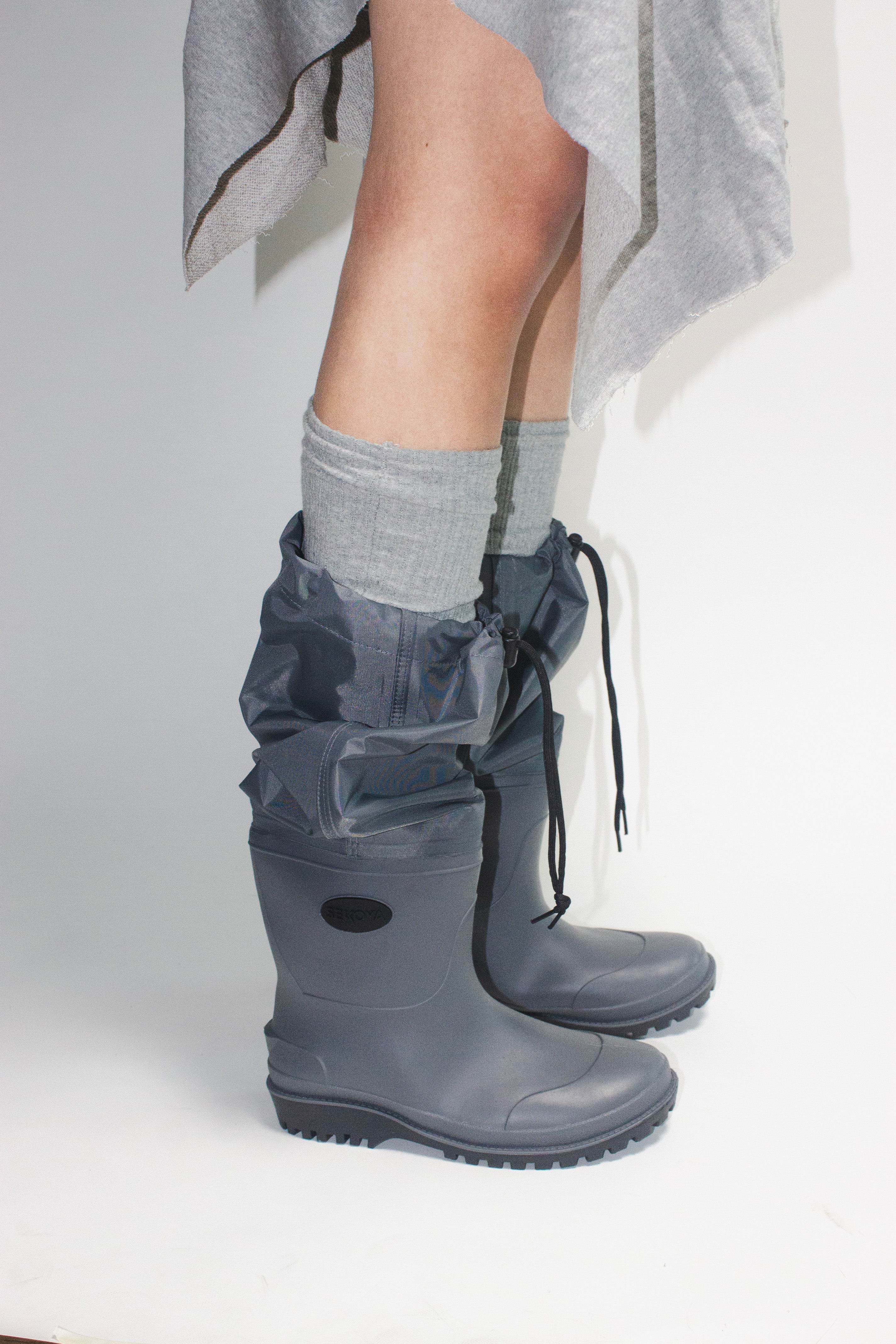 nylon rain boots