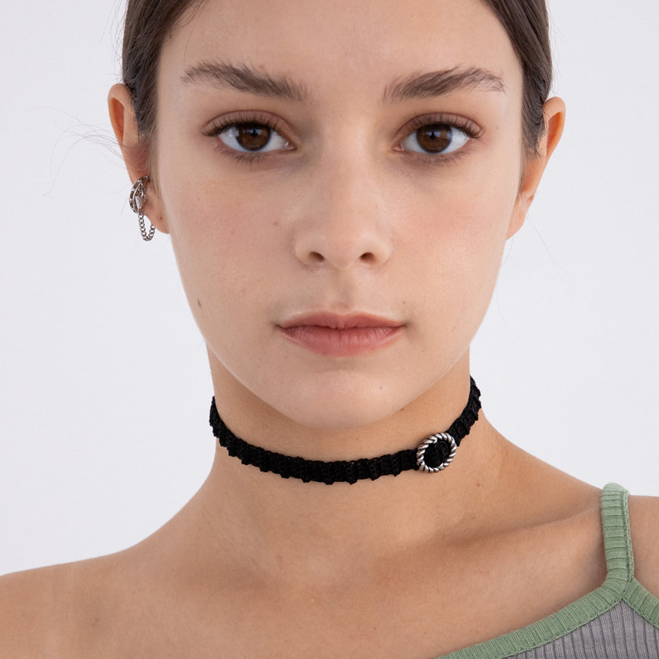 Vintage oval rope on black knit choker necklace