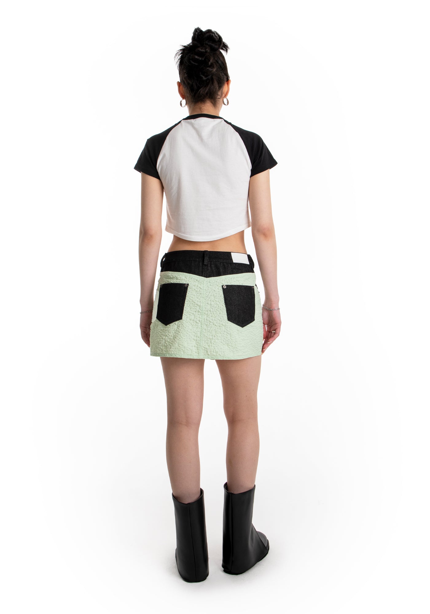 ASYMMETRIC BUTTON MINI SKIRT (MIXED FABRIC)