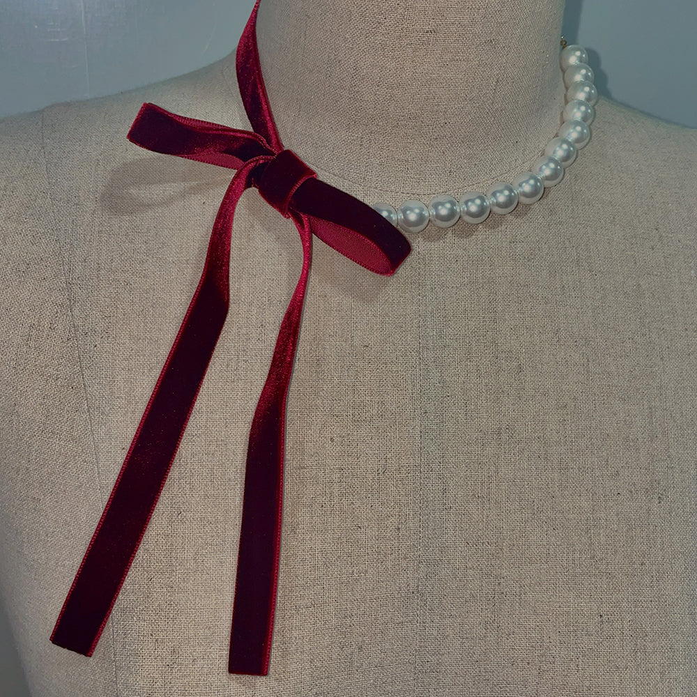 lovely ribbon velvet choker