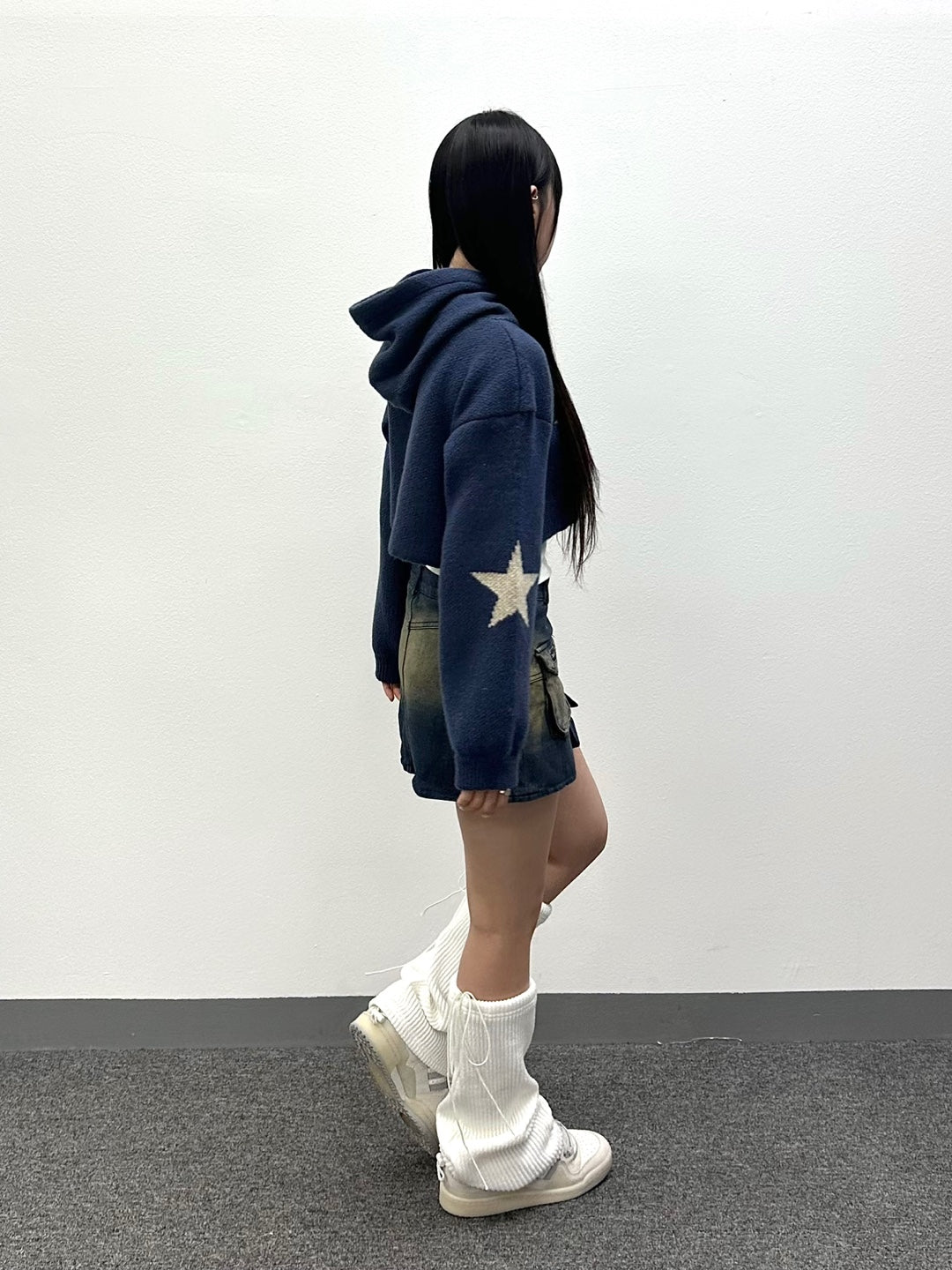 Triple-Star Crop Hood Knitwear