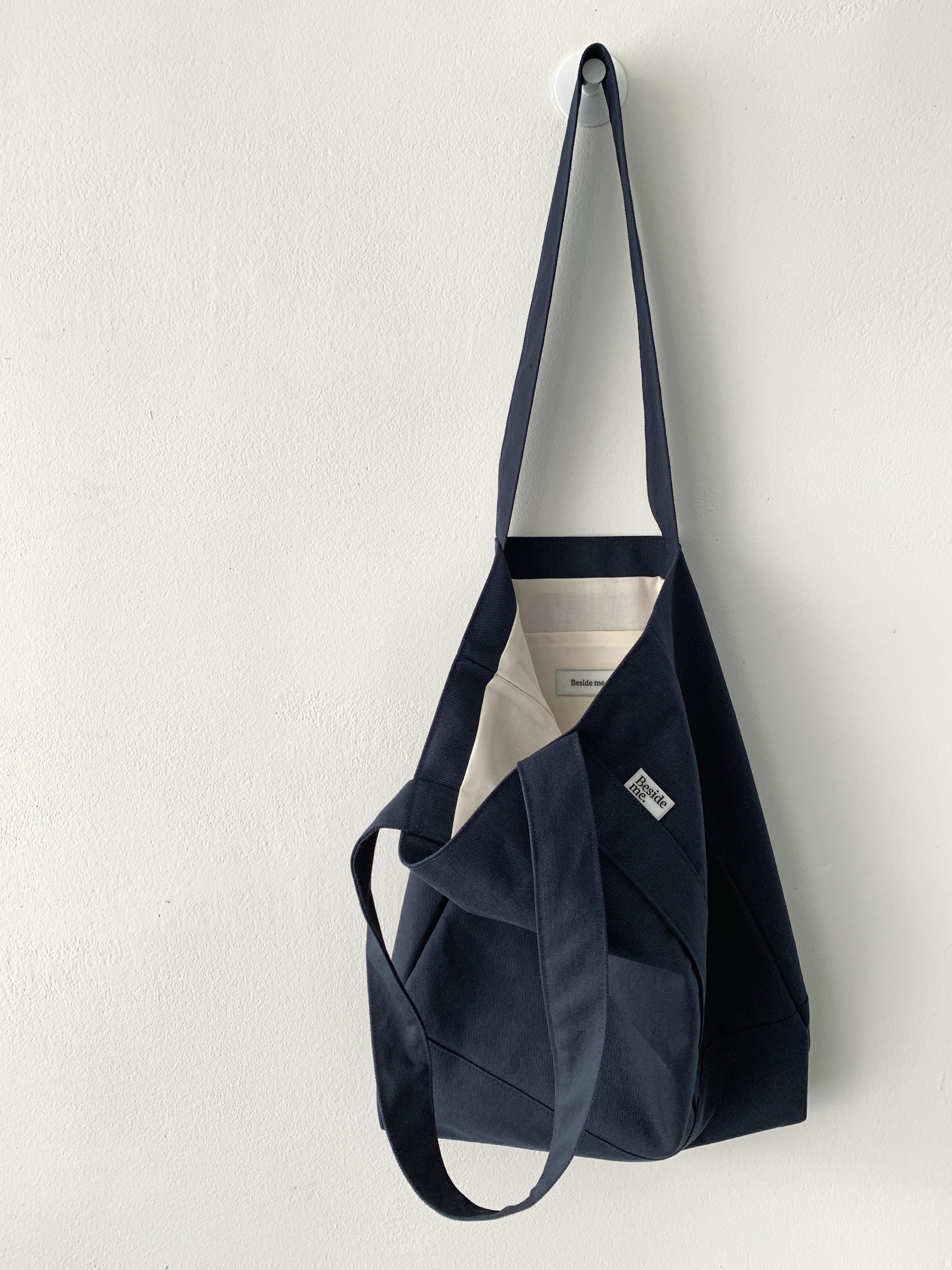 Twill simple line bag - deep navy