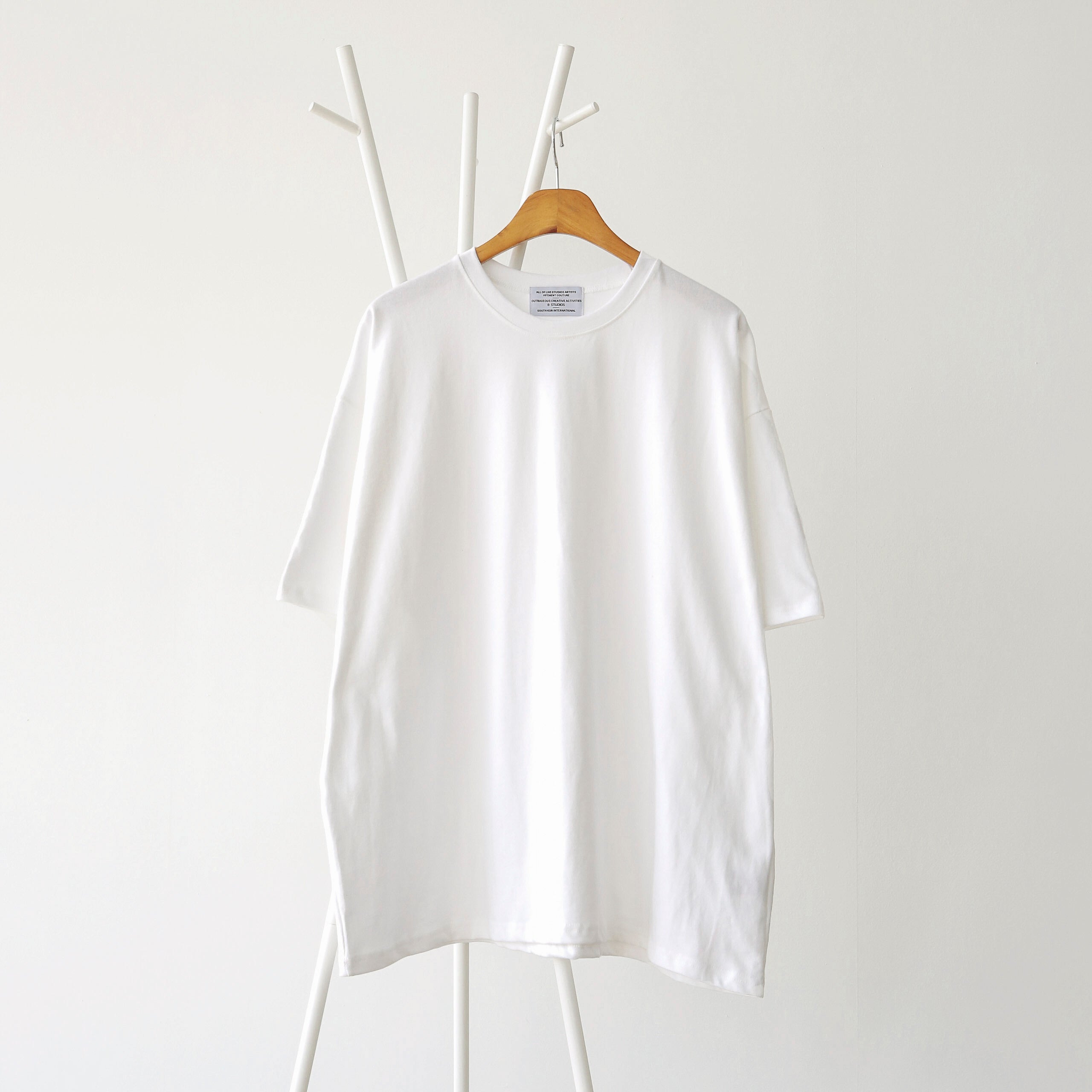 B_STUDIOS SE 1/2 TEE