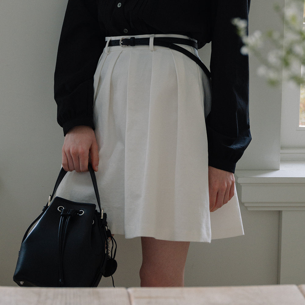 Belt Pleats Skirt - Ivory