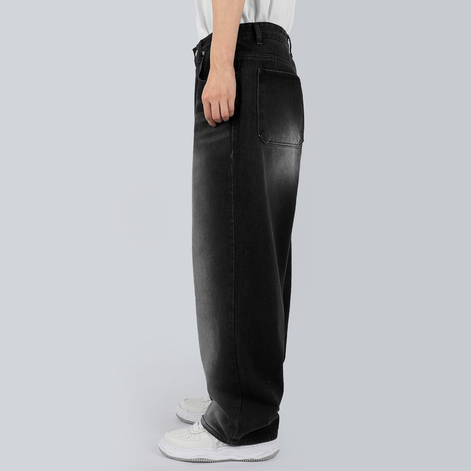 Brush Black Wide Jeans