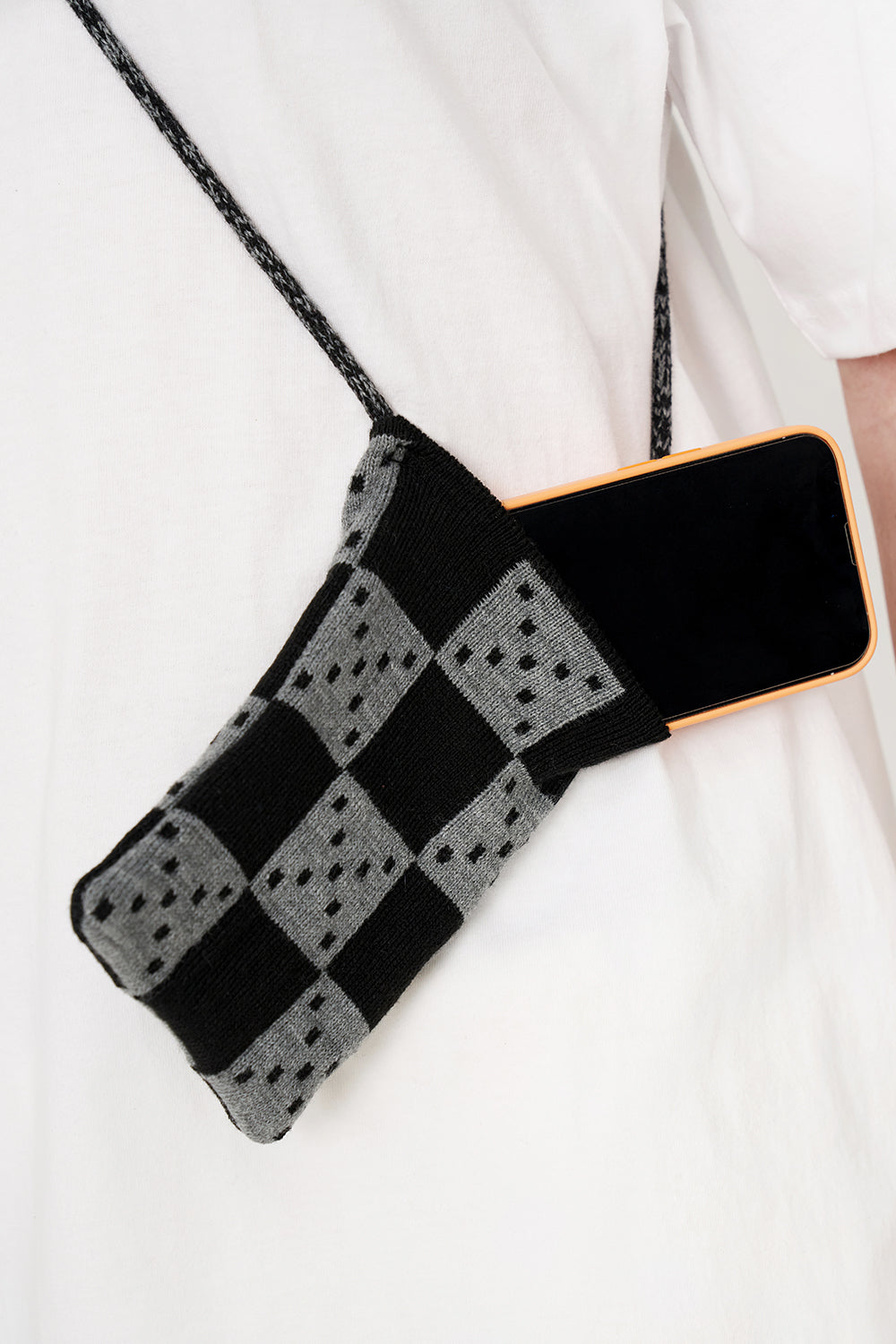 ARGYLE CHECKER KNIT BAG