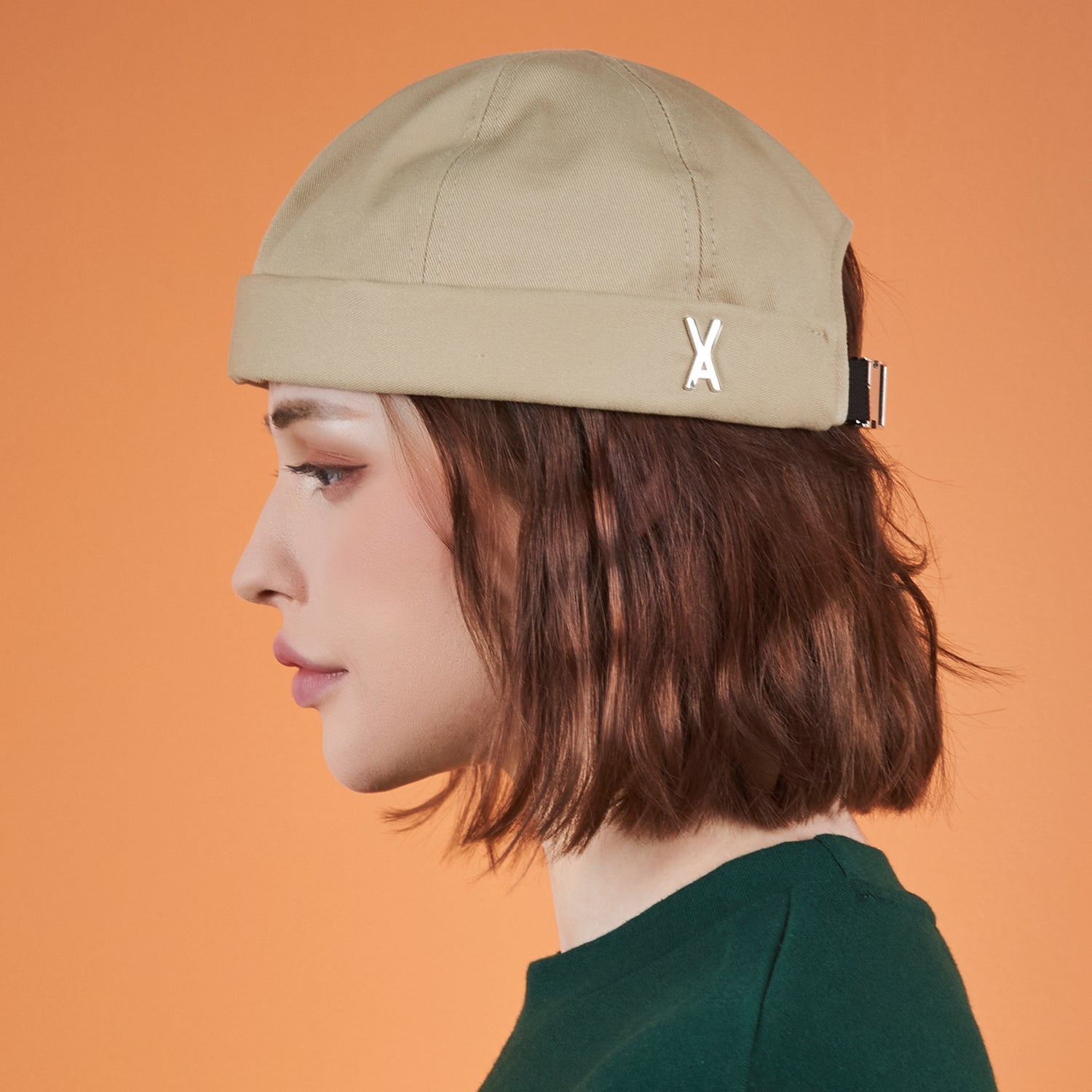 Twill Metal Buckle Watch Cap Beige