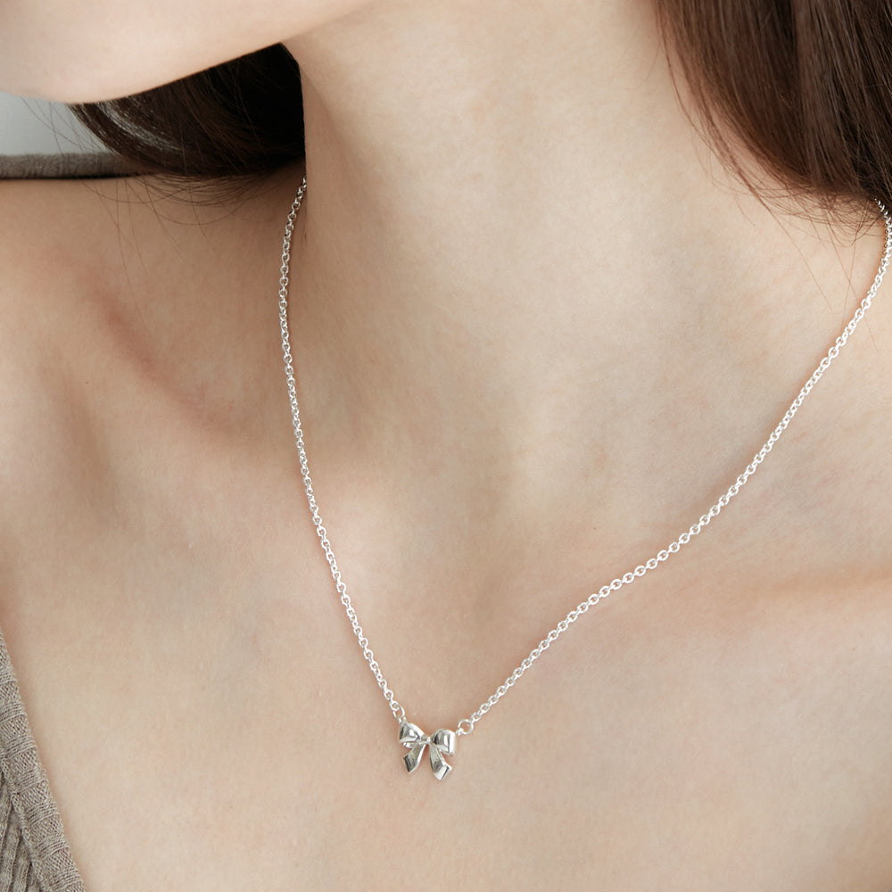 [925 SILVER] Lovely Ribbon Necklace