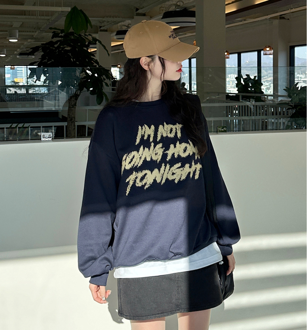 Printed graphic sweatshirt