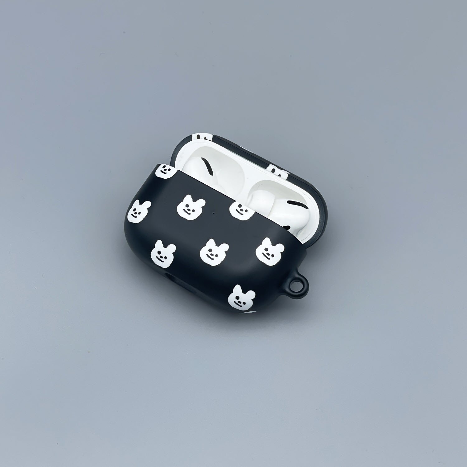 Snow pattern airpods case