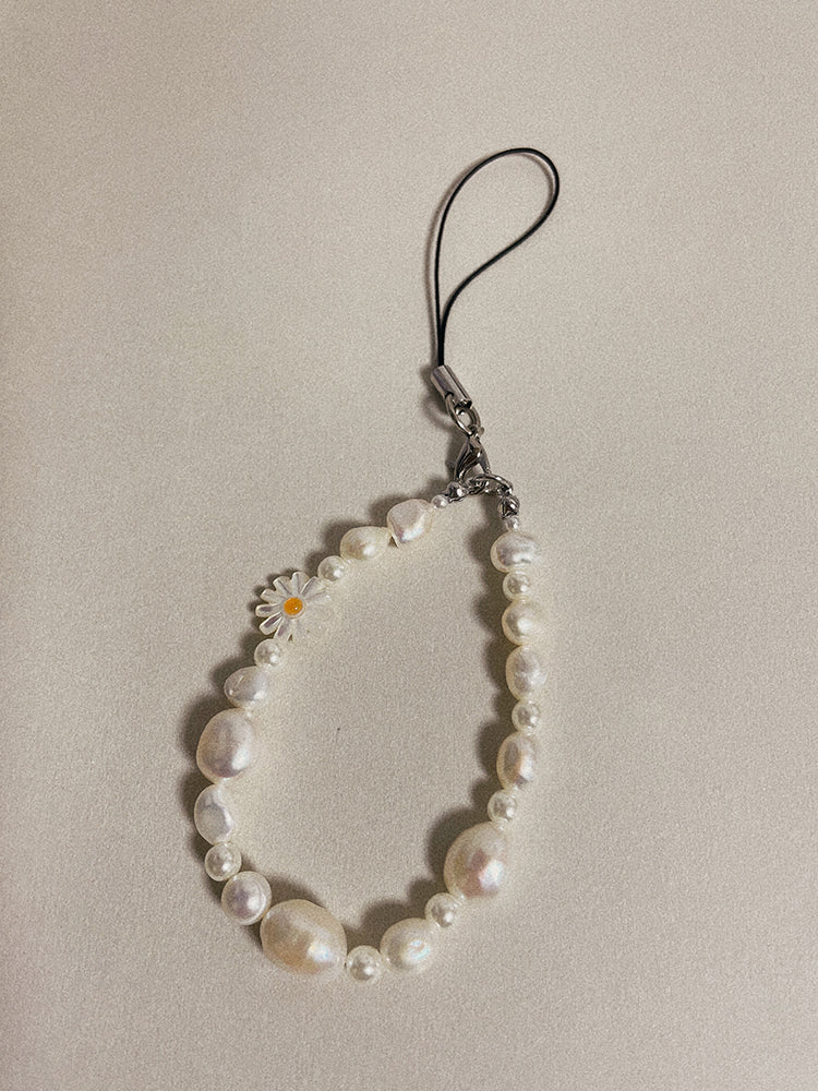 White Daisy Pearl Phone Strap