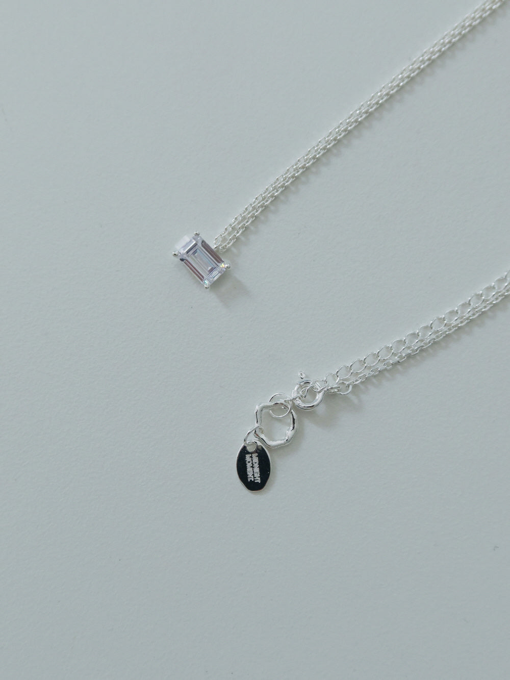 square necklace - white