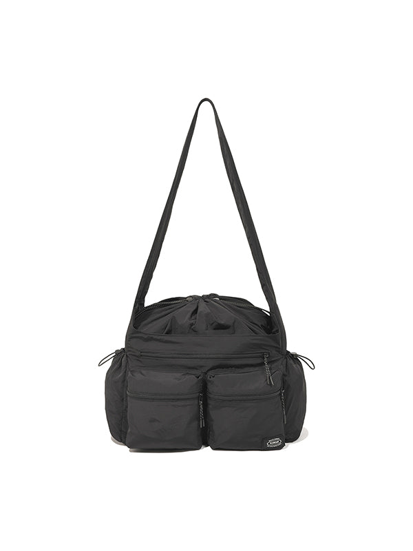 POCKET DRAWSTRING CROSS BAG [BLACK]