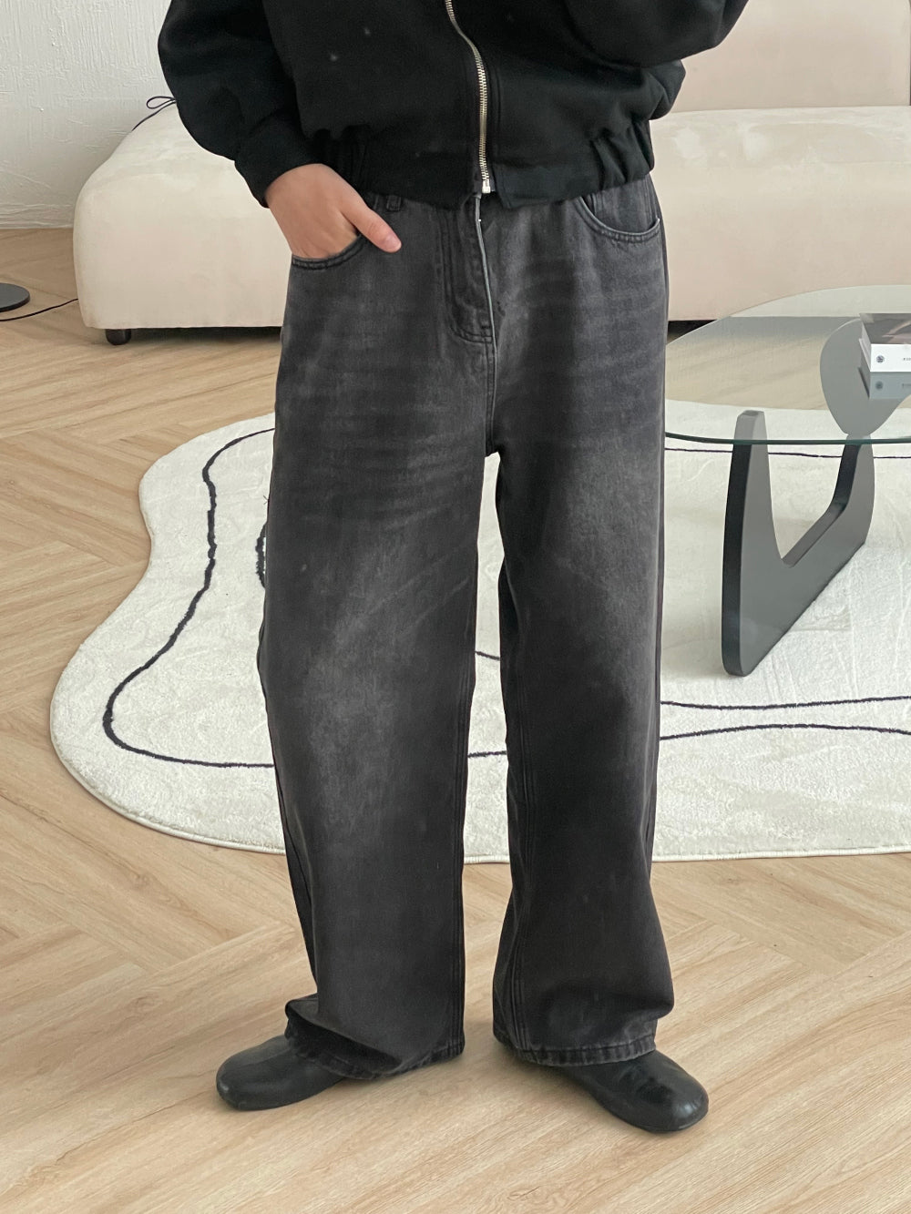 Long wide fit denim pants
