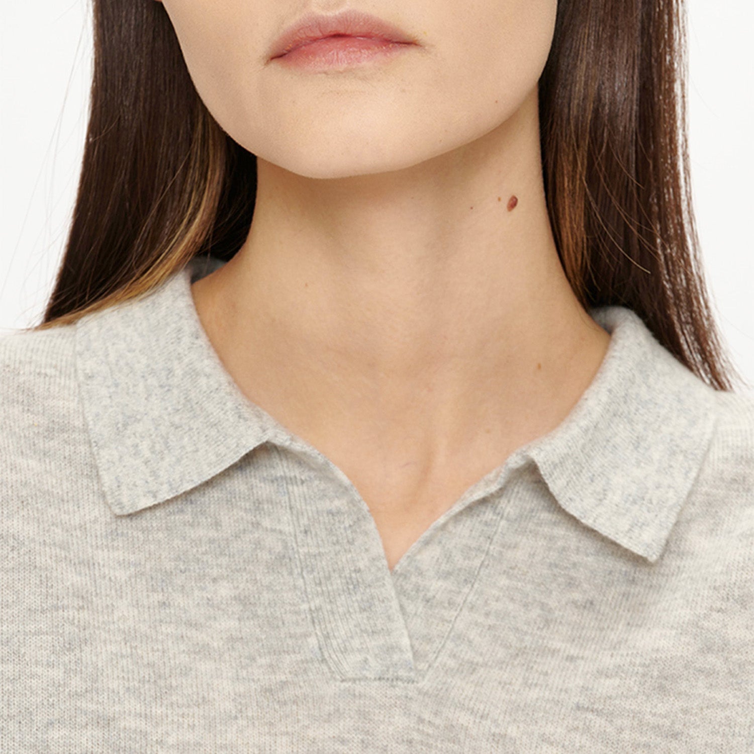 TWO-STITCH COLLAR NECK_MELANGE GREY