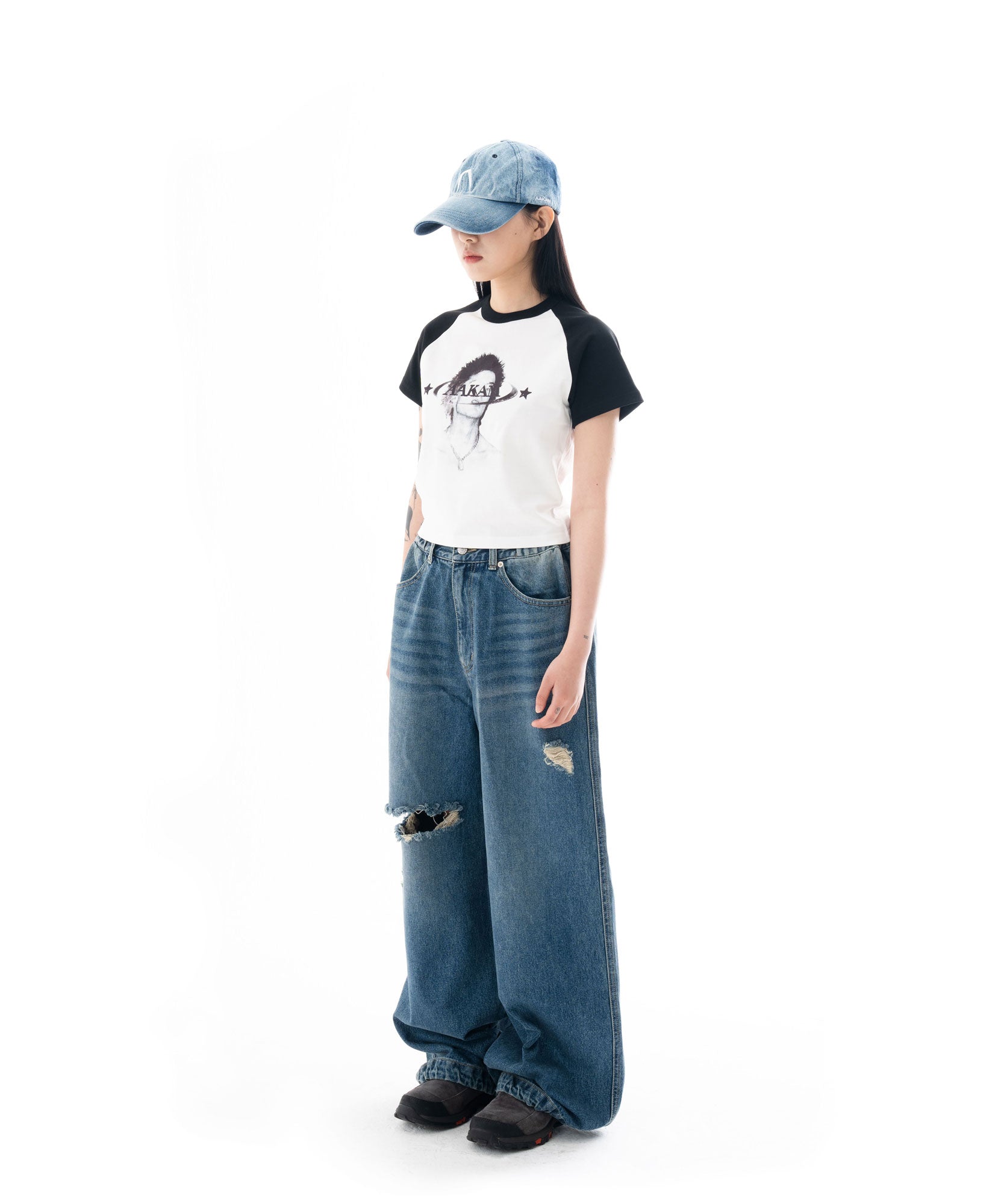 Distressed Denim Pants (Blue)