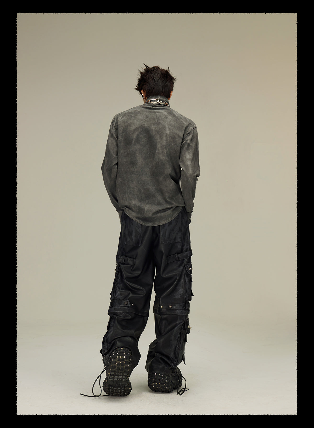  detachable multi-pocket cargo grained mud-dyed leather pants