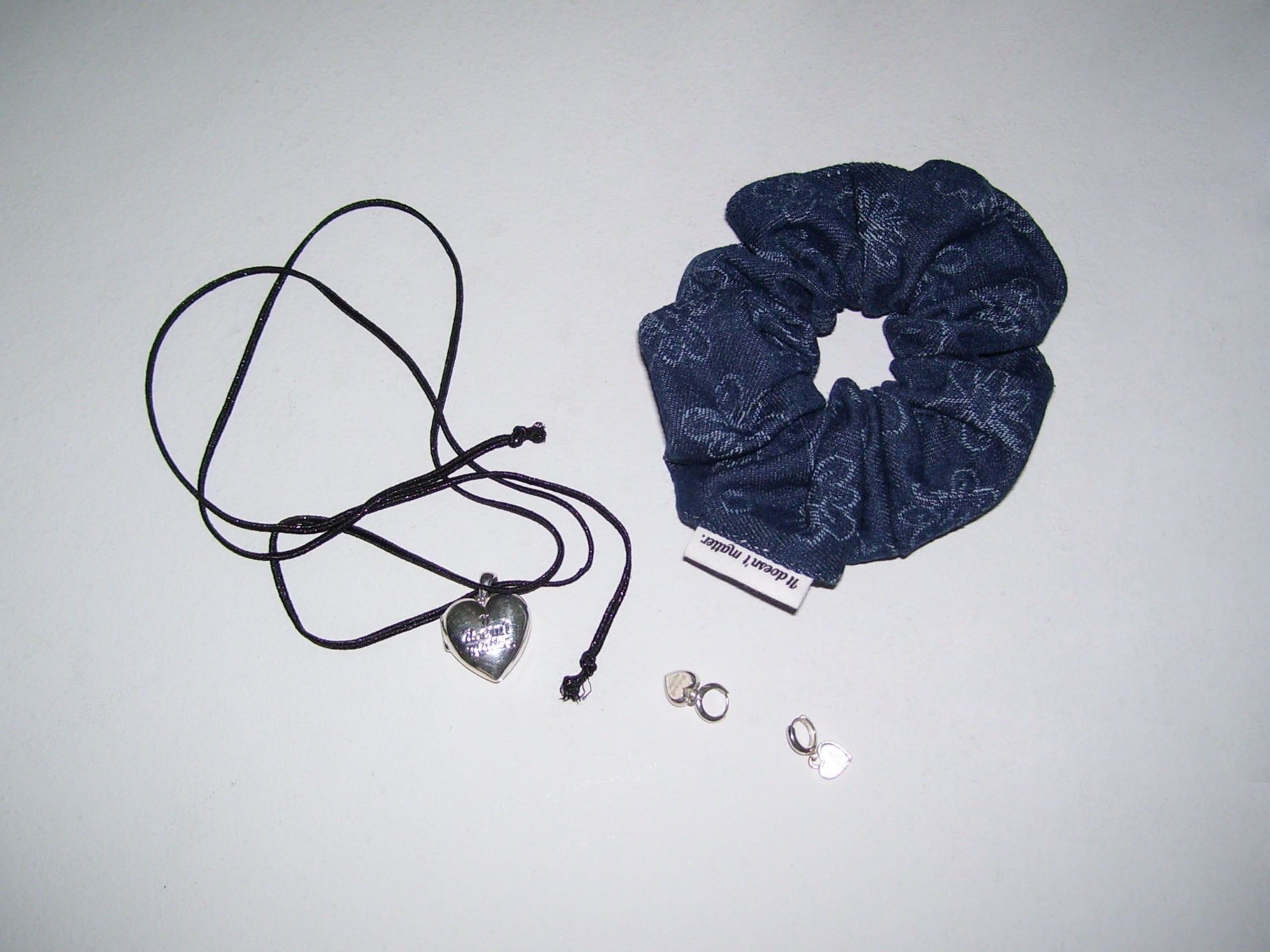 Flower denim scrunchie (Blue) 