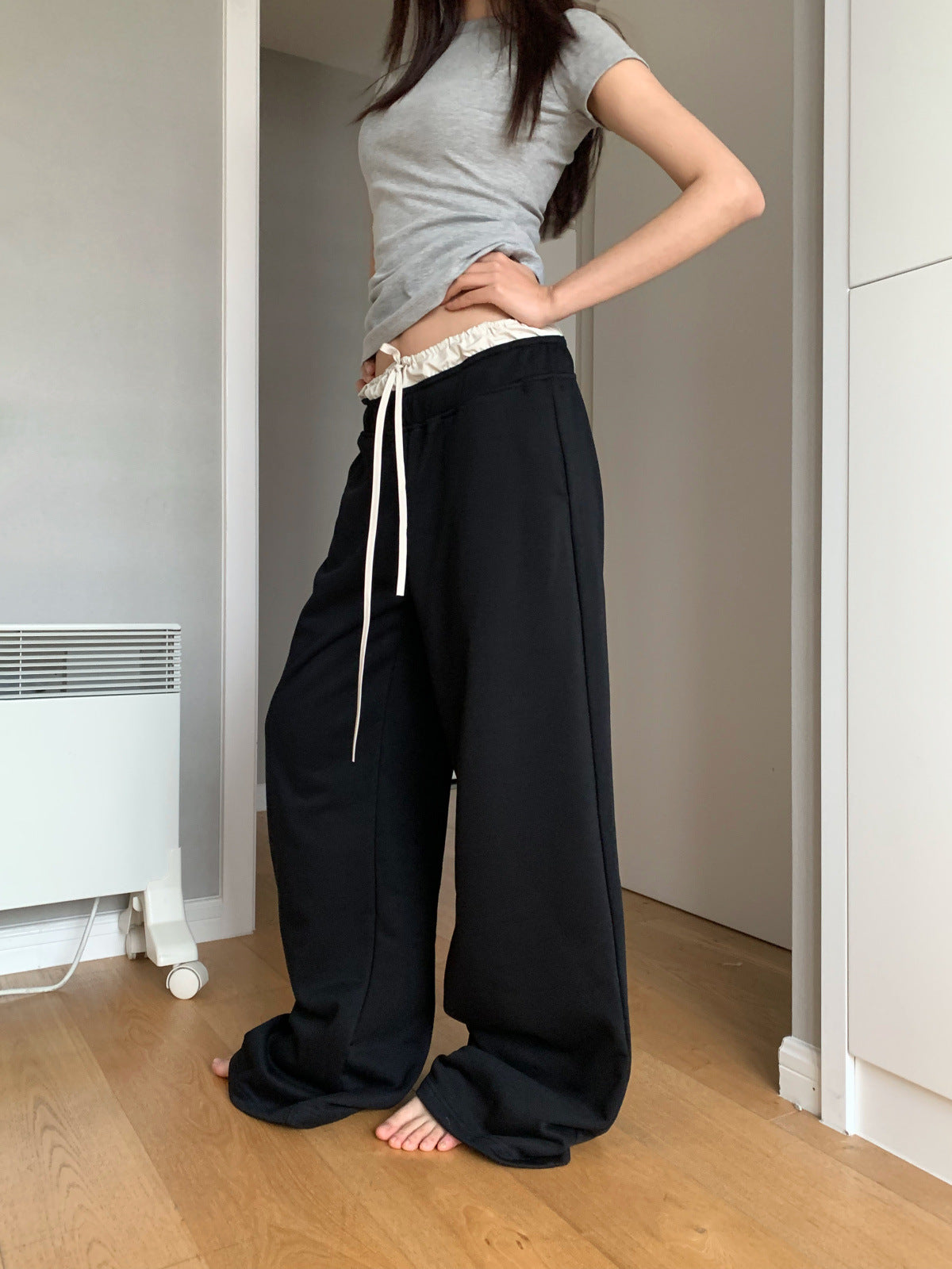 Layered banding black wide pants