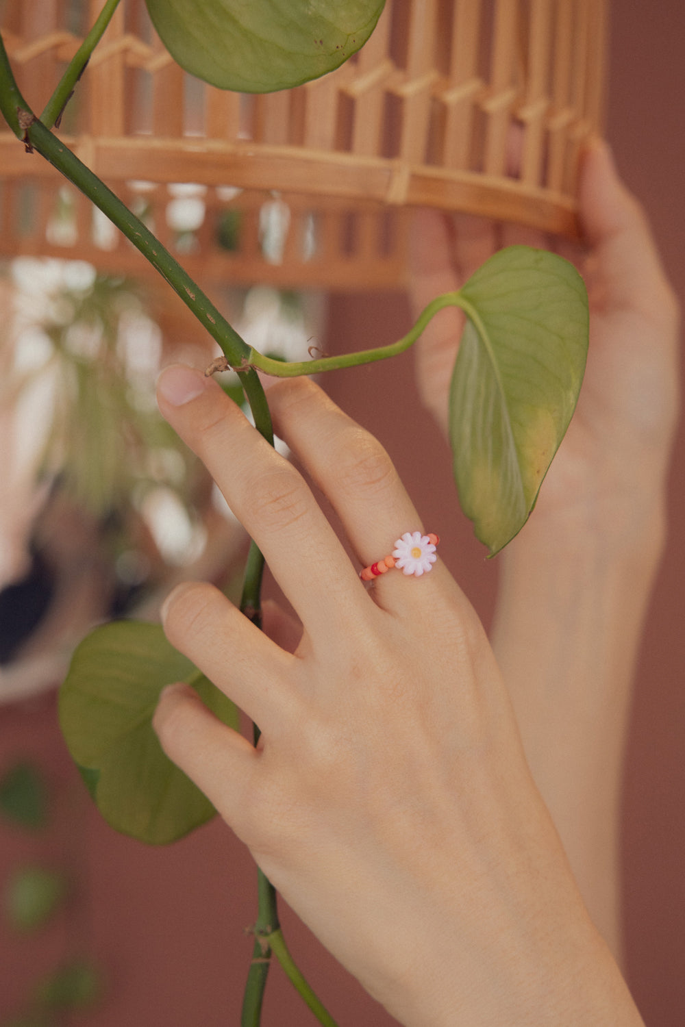 Sunny flower bead ring