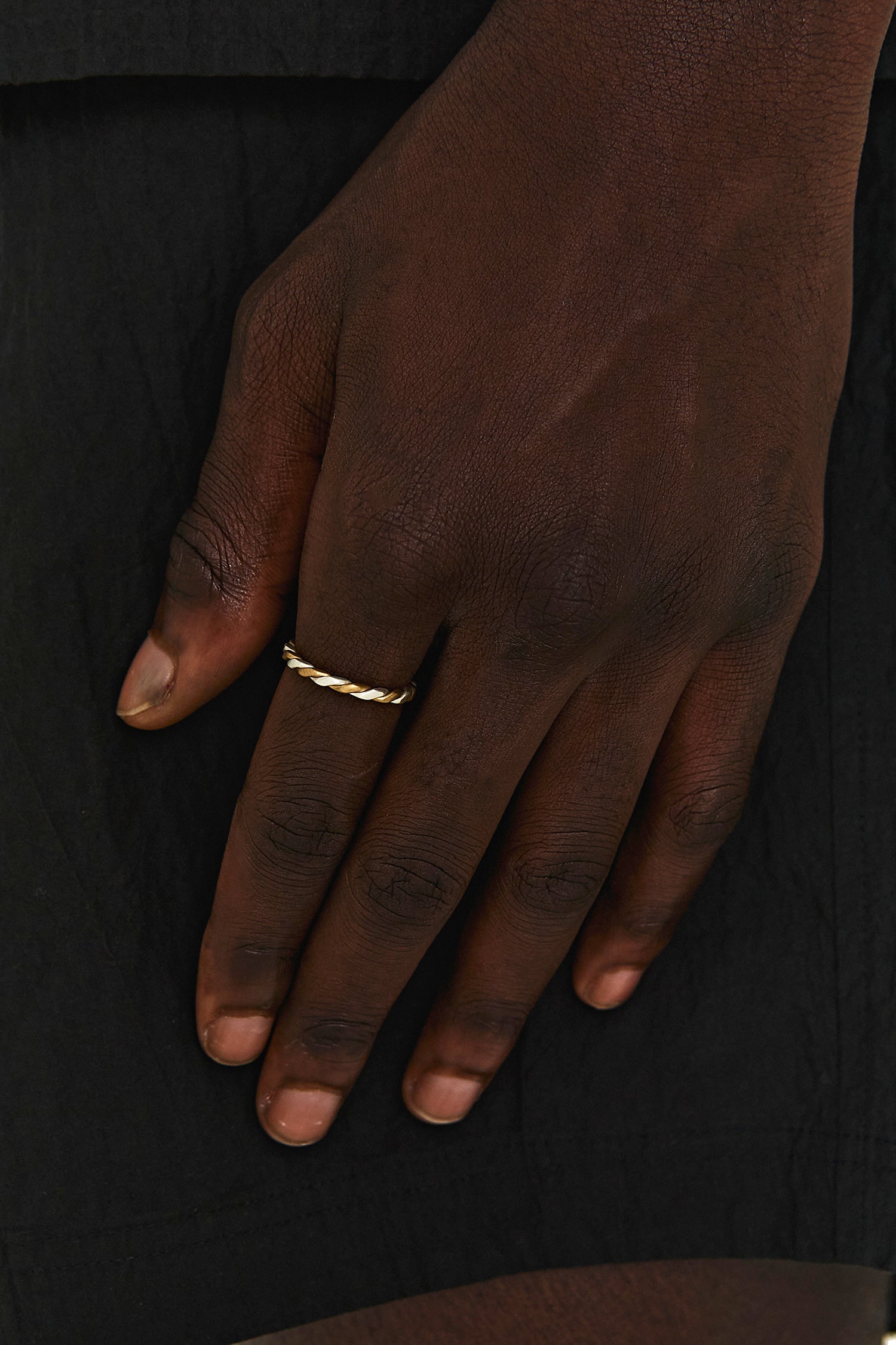 Marriage twist ring 002