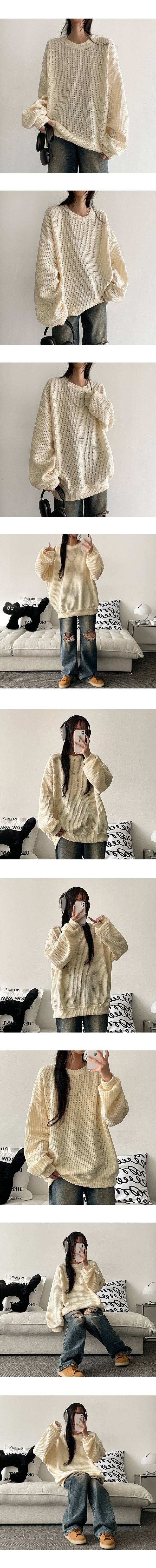 Colling Washing Knit Sweatshirt