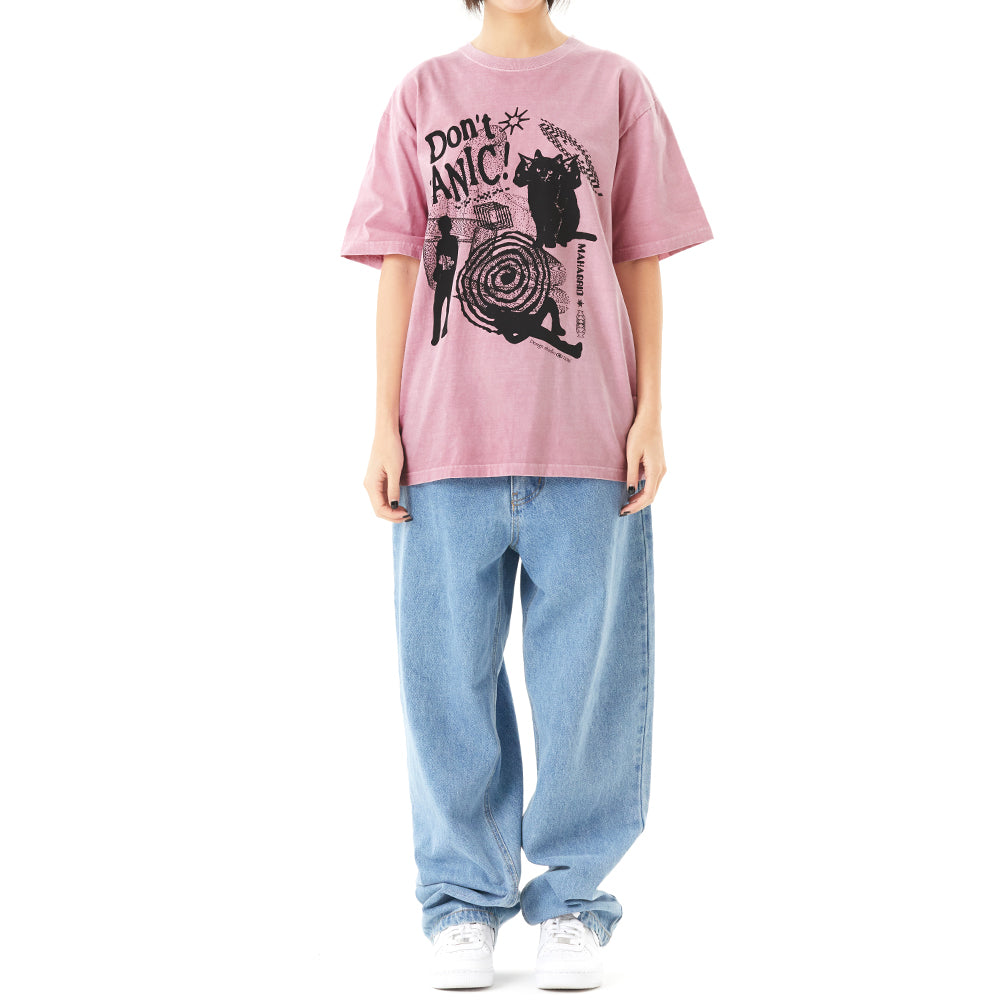 DON’T PANIC PIGMENT TEE