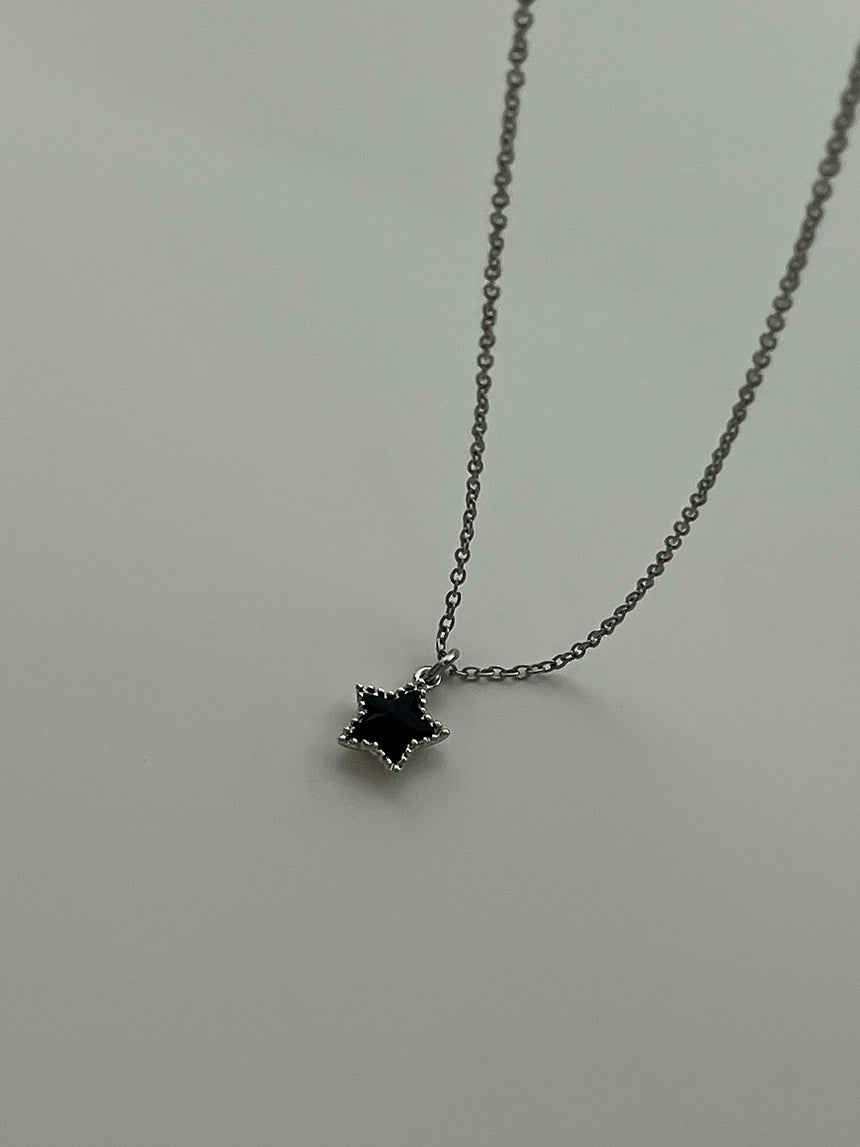 ﻿Little star necklace