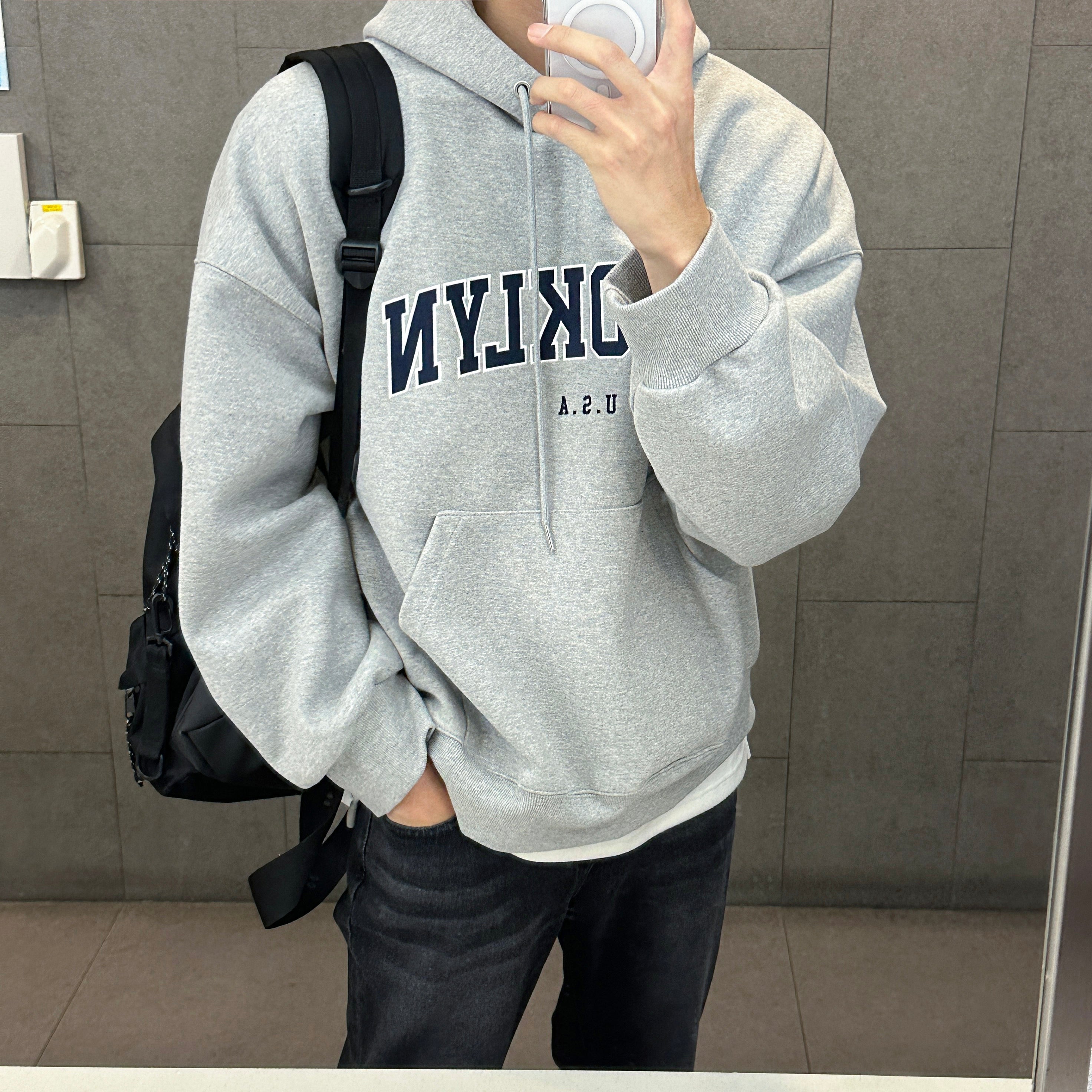 Oversized-fit Brooklyn Hoodie (3 colors)