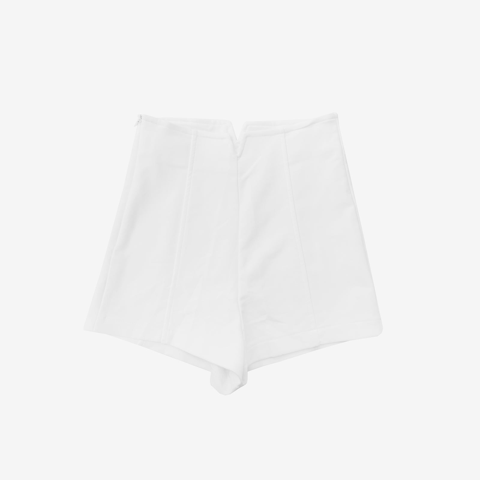 cellet line short pants