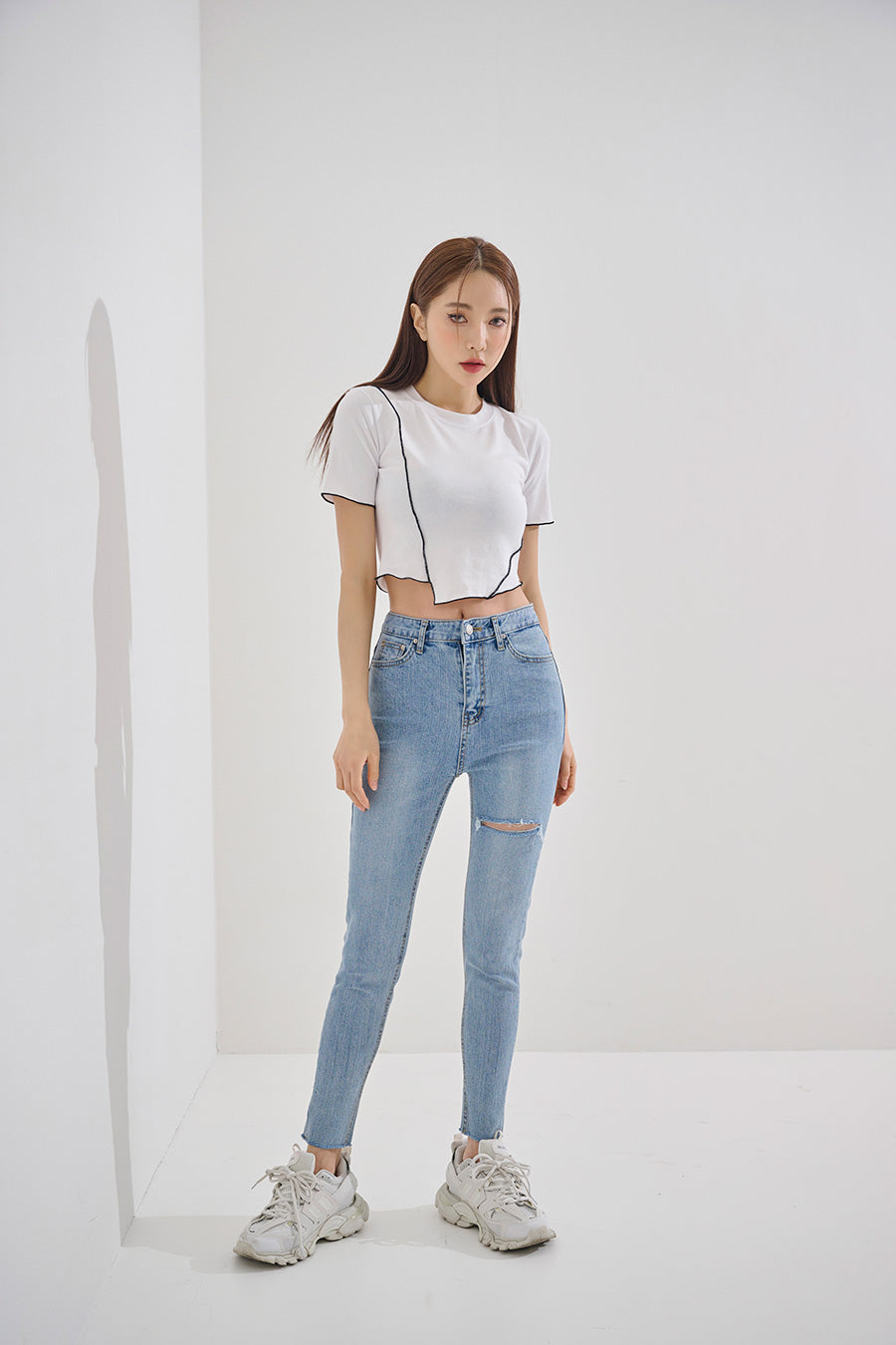 VV Unspoken Crop tee