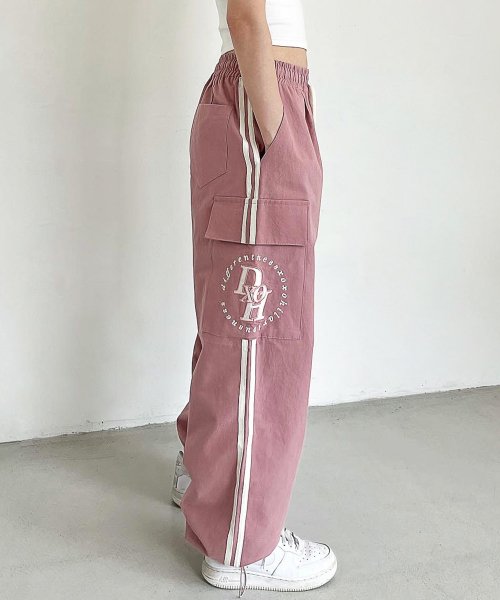 CIRCLE STACK LOGO CARGO TRACK PANTS