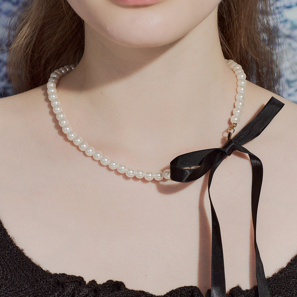 mararet ribbon pearl necklace