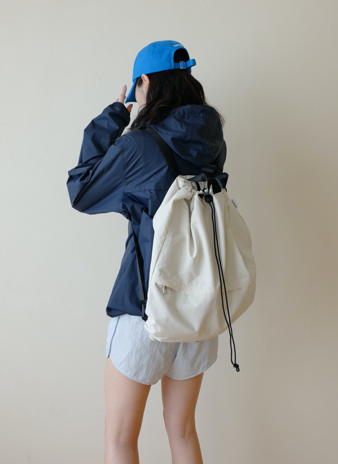 String backpack (Ivory)